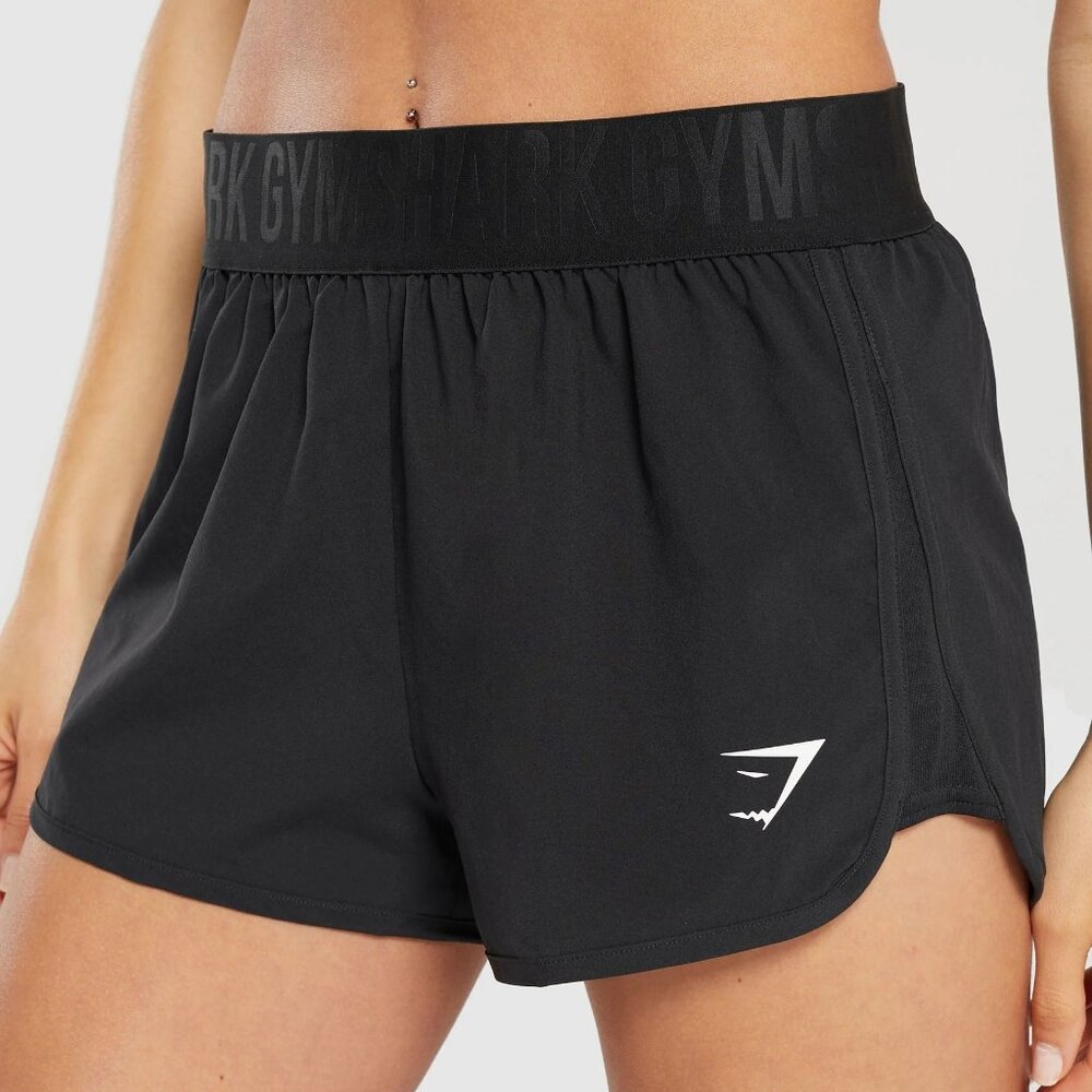 Gymshark Training Loose Fit Shorts Black Medium